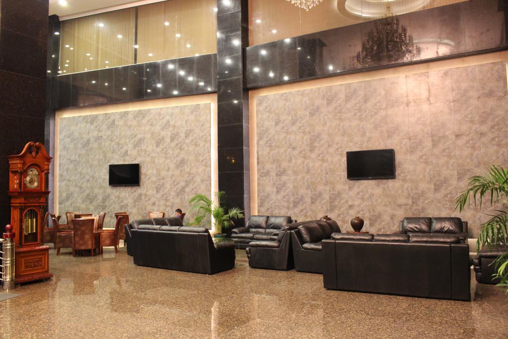 Baguio Crown Legacy Hotel Baguio City Extérieur photo